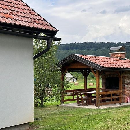 Conjar Villa Saborsko Ngoại thất bức ảnh