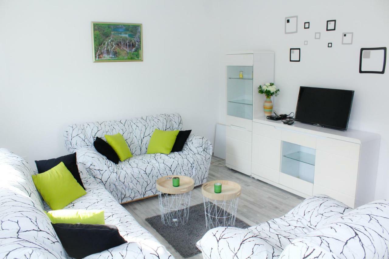 Conjar Villa Saborsko Ngoại thất bức ảnh